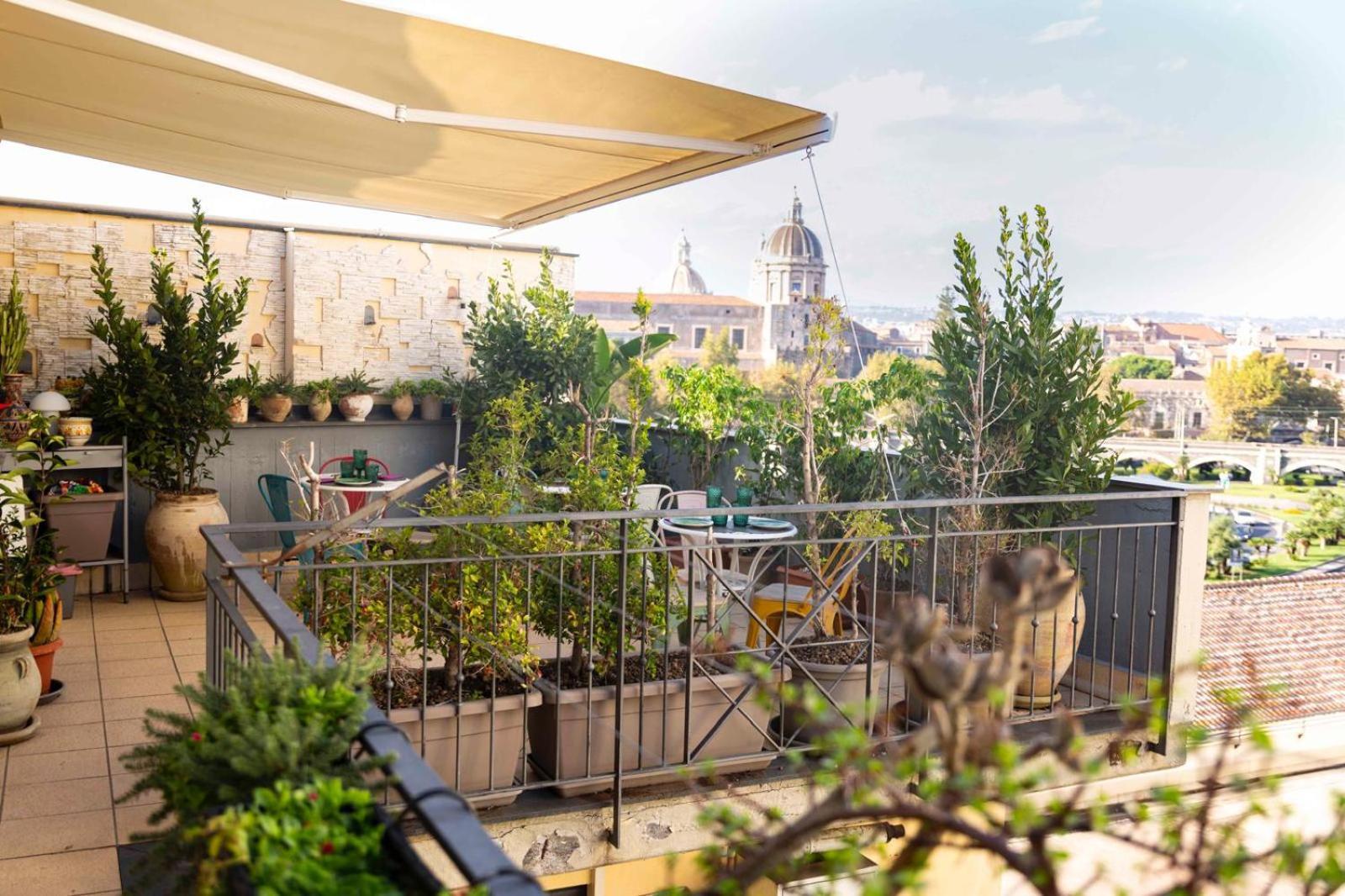 Rooftop53 Catania-Fontanarossai nemzetközi repülőtér Kültér fotó